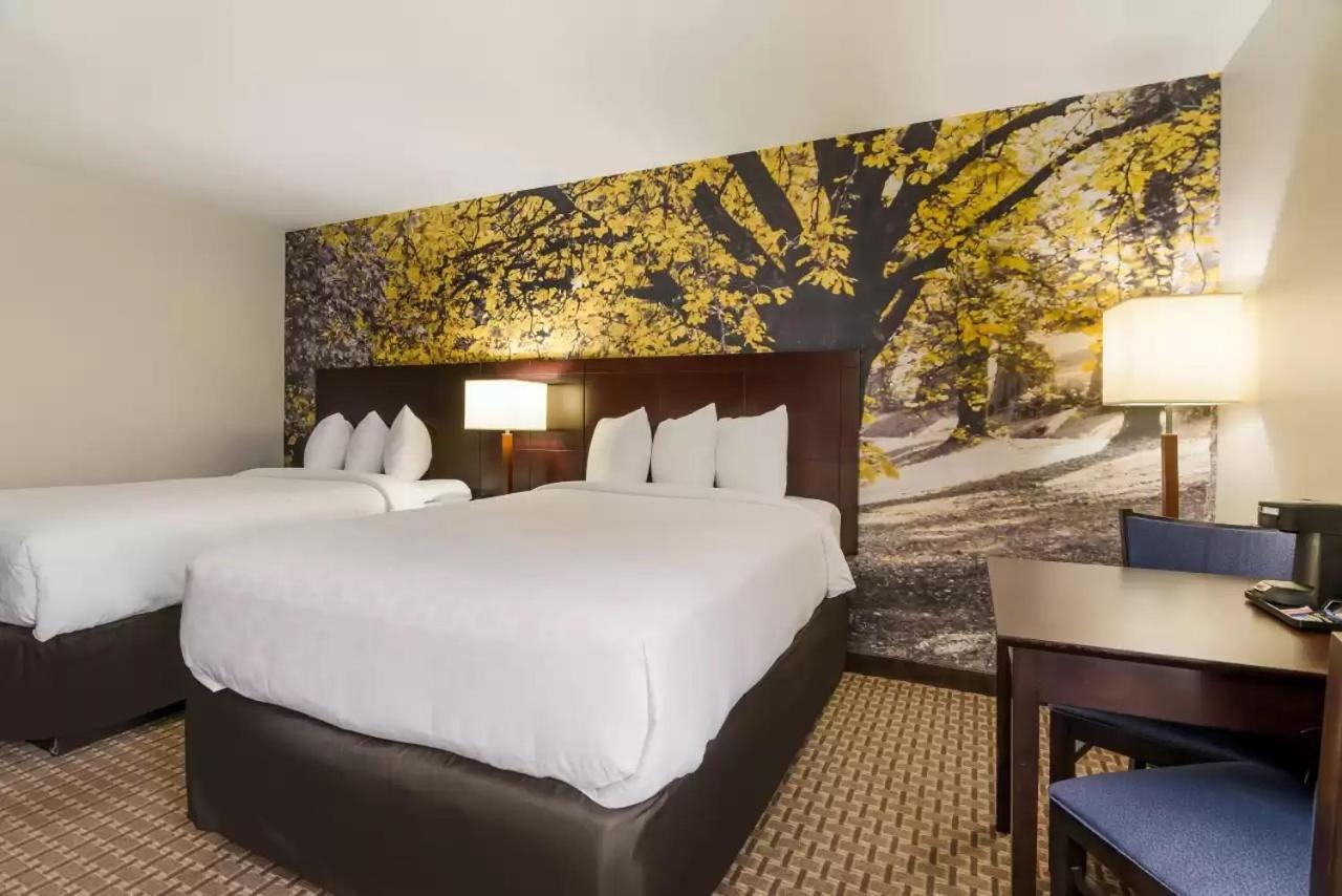Hotel Clarion Pointe Abingdon Esterno foto