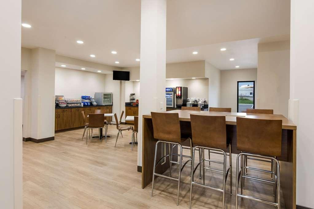 Hotel Clarion Pointe Abingdon Esterno foto