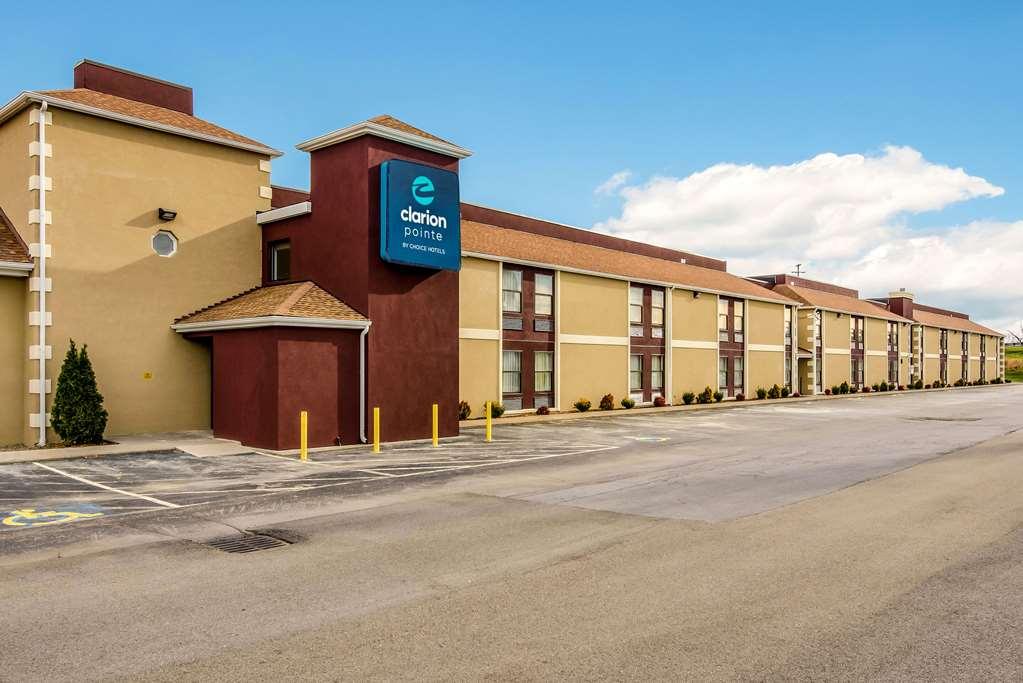 Hotel Clarion Pointe Abingdon Esterno foto