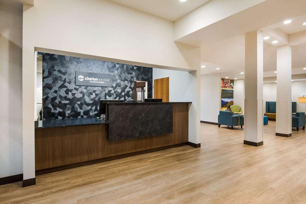 Hotel Clarion Pointe Abingdon Interno foto