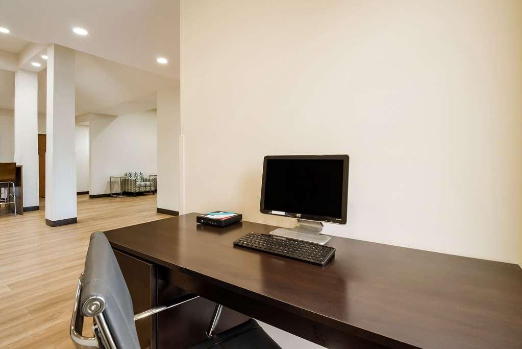 Hotel Clarion Pointe Abingdon Servizi foto